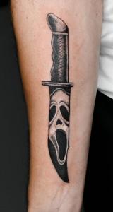 scream knife tattoo