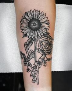 Sunflower and Vintage Rose